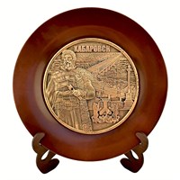 Тарелка сувенирная с 3d вставкой из гипса Хабаровск 30626