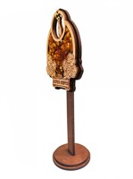 Магнит с янтарем "Виноград с подвесной деталью" с символикой Вашего города - фото 51132