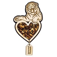 Магнит с янтарем "Тигр на сердце с подвесной деталью" с символикой Вашего города - фото 54337