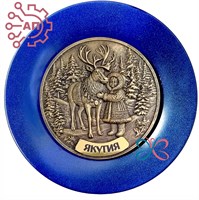 Тарелка сувенирная с 3D вставкой из гипса Девочка с оленем Якутия 34746 34746